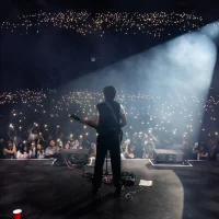 LA TEXANA PRESENTA UNA ACTUACIÓN INOLVIDABLE EN SU CONCIERTO SOLD OUT MÁS GRANDE EN CIUDAD DE MÉXICO