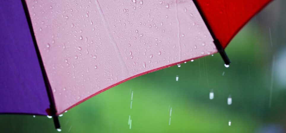 Vaguada mantendrá lluvias y condiciones marítimas adversas este domingo