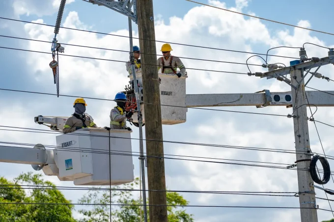 La Romana tendrá interrupciones eléctricas por mantenimiento en línea de transmisión
