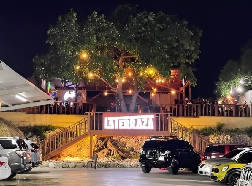 La Terraza en Punta Cana premia al que acierte marcador del partido de Béisbol esta noche