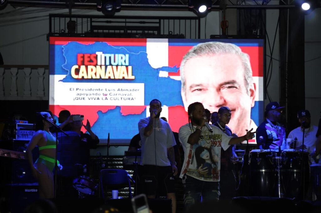 Festituricarnaval reúne a más de 375 mil personas en sus primeros conciertos de pura dominicanidad | 1 | Festituricarnaval reúne a más de 375 mil personas en sus primeros conciertos de pura dominicanidad - Noticias de hoy en República Dominicana | De Último Minuto