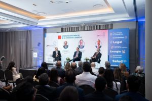 AMCHAMDR analiza oportunidades estratégicas ante nuevo panorama comercial entre RD y Estados Unidos