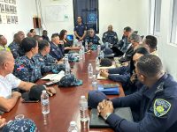 Autoridades policiales y judiciales de SPM se reúnen para garantizar paz de la provincia