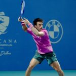 Royer derrota a Bautista Agut y avanza a cuartos en Copa Cap Cana