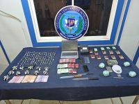 Más de 16 detenidos y más de 4,000 gramos de drogas decomisados en operativos simultáneos en Santiago