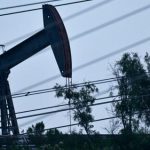 EEUU autoriza la compra temporal de petróleo ruso para contener la escalada de precios