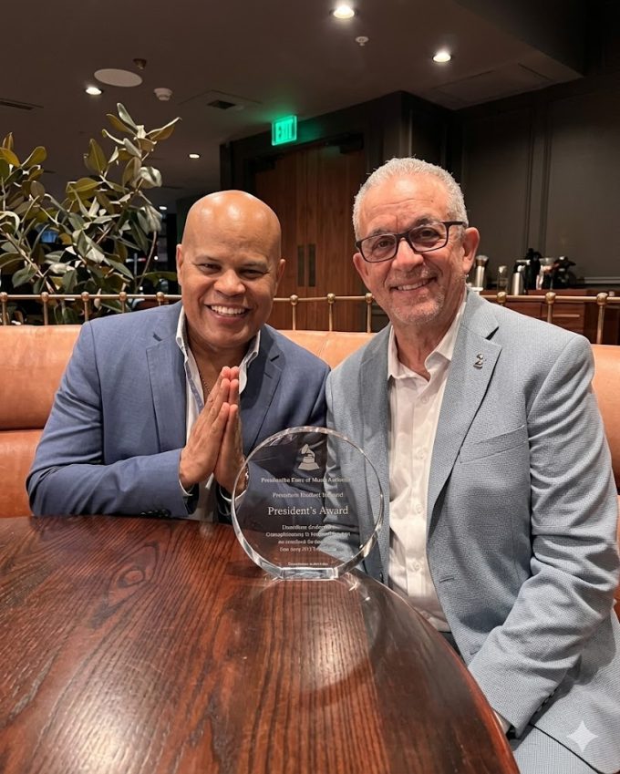 Manuel Tejada denuncia deudas pendientes luego del espectáculo “Rubby Pérez Infinito”